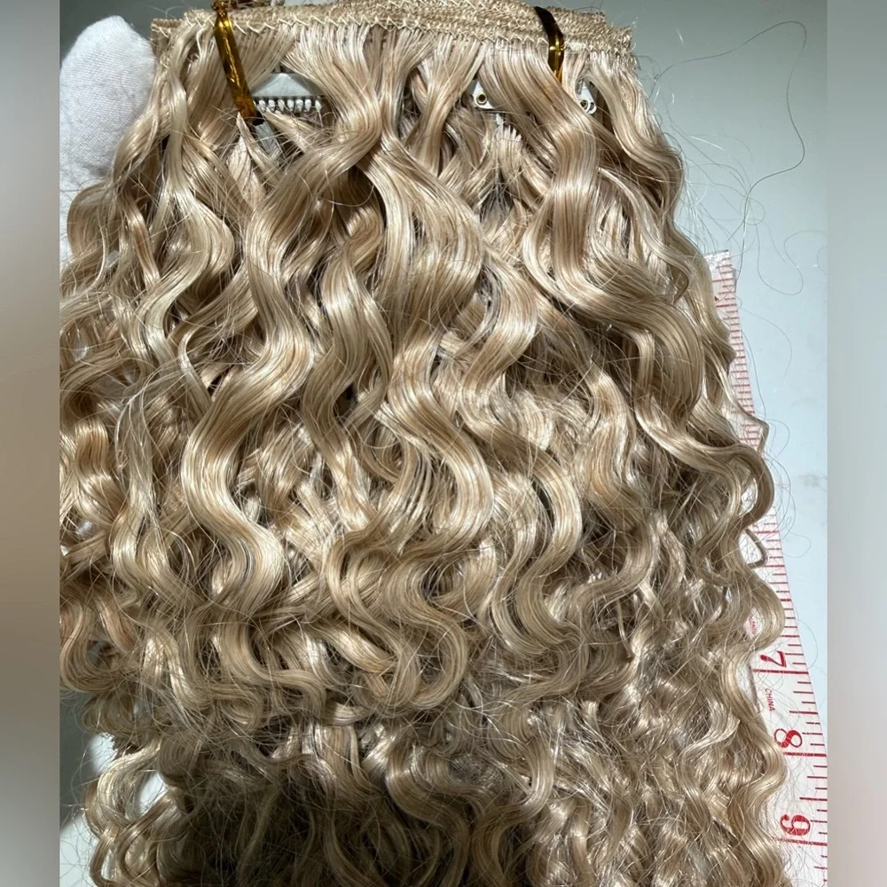 HAIR, 22”, 9PCS Clip in Hair Extensions Curly Long Soft Blonde to Light Blonde - Picture 9 of 11